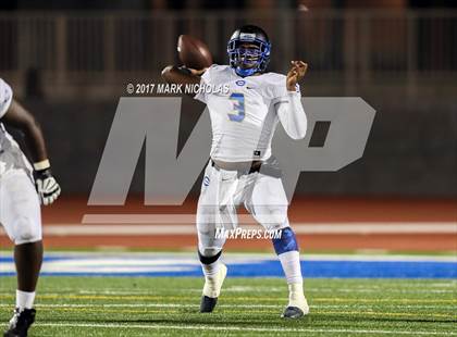 Thumbnail 2 in Crenshaw vs. Narbonne (CIF LACS Open Division Final) photogallery.