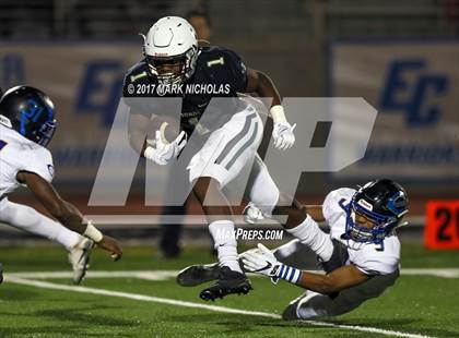 Thumbnail 2 in Crenshaw vs. Narbonne (CIF LACS Open Division Final) photogallery.