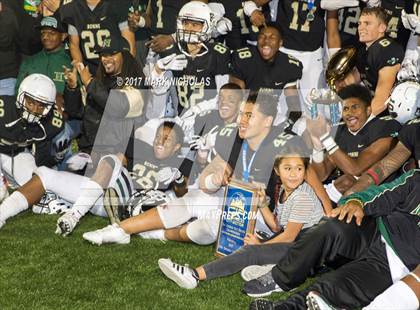 Thumbnail 3 in Crenshaw vs. Narbonne (CIF LACS Open Division Final) photogallery.
