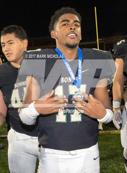 Thumbnail 2 in Crenshaw vs. Narbonne (CIF LACS Open Division Final) photogallery.