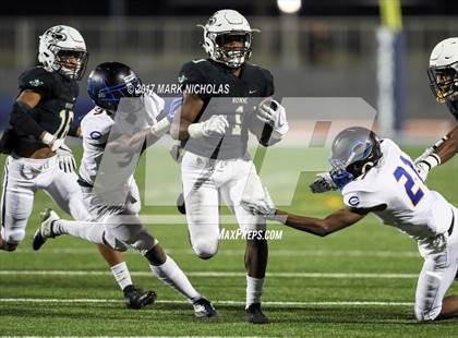 Thumbnail 2 in Crenshaw vs. Narbonne (CIF LACS Open Division Final) photogallery.