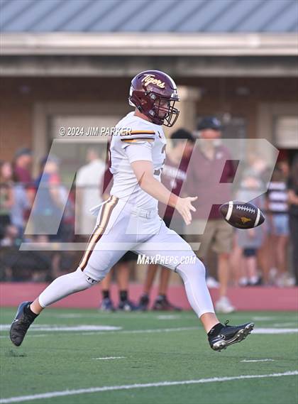 Thumbnail 1 in Dripping Springs @ Vandegrift photogallery.