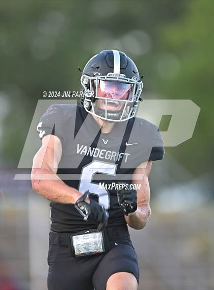 Thumbnail 3 in Dripping Springs @ Vandegrift photogallery.