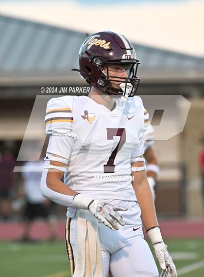Thumbnail 2 in Dripping Springs @ Vandegrift photogallery.