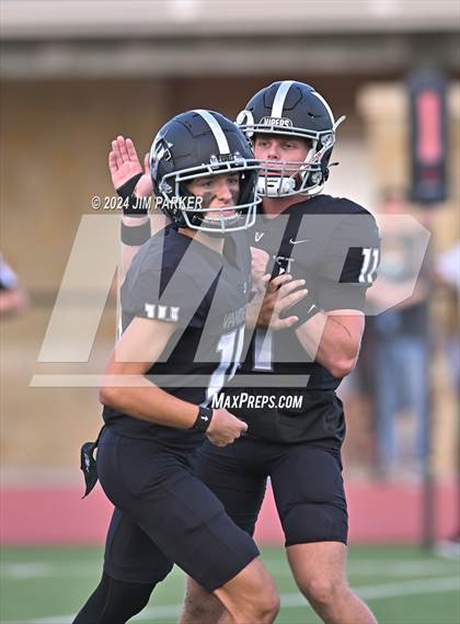 Thumbnail 3 in Dripping Springs @ Vandegrift photogallery.