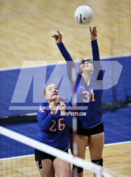 Thumbnail 1 in Briggsdale vs. Weldon Valley (CHSAA 1A Pool I Match 10) photogallery.