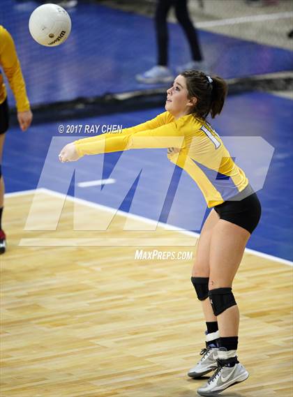 Thumbnail 2 in Briggsdale vs. Weldon Valley (CHSAA 1A Pool I Match 10) photogallery.