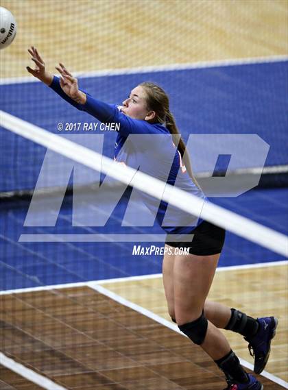Thumbnail 2 in Briggsdale vs. Weldon Valley (CHSAA 1A Pool I Match 10) photogallery.