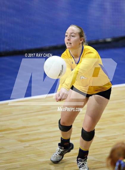 Thumbnail 2 in Briggsdale vs. Weldon Valley (CHSAA 1A Pool I Match 10) photogallery.