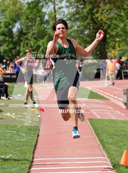 Thumbnail 1 in CHSAA 3A Championships (Triple Jump) photogallery.