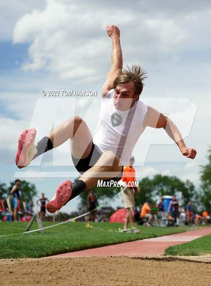 Thumbnail 1 in CHSAA 3A Championships (Triple Jump) photogallery.