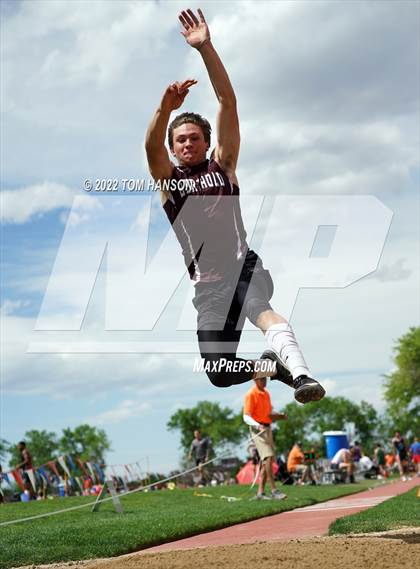 Thumbnail 2 in CHSAA 3A Championships (Triple Jump) photogallery.