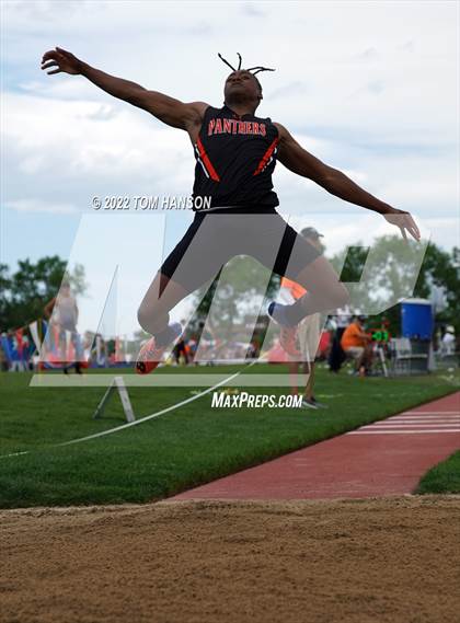 Thumbnail 1 in CHSAA 3A Championships (Triple Jump) photogallery.