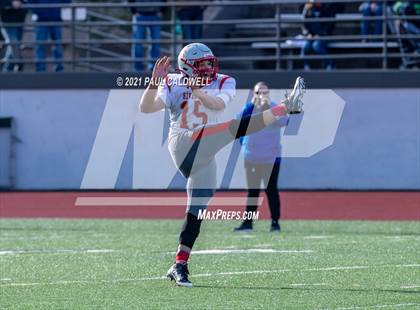 Thumbnail 2 in Riverside @ Eatonville (WIAA 1A Quarter Final) photogallery.