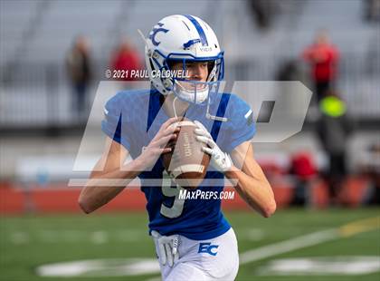 Thumbnail 3 in Riverside @ Eatonville (WIAA 1A Quarter Final) photogallery.