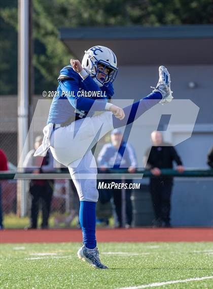 Thumbnail 1 in Riverside @ Eatonville (WIAA 1A Quarter Final) photogallery.