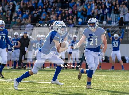 Thumbnail 1 in Riverside @ Eatonville (WIAA 1A Quarter Final) photogallery.