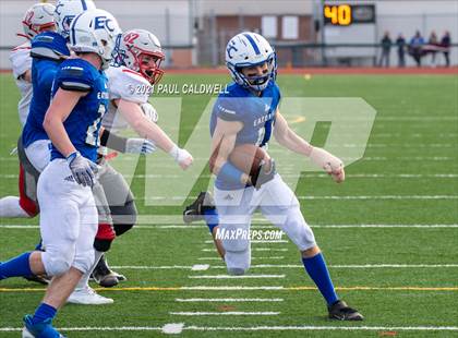 Thumbnail 1 in Riverside @ Eatonville (WIAA 1A Quarter Final) photogallery.