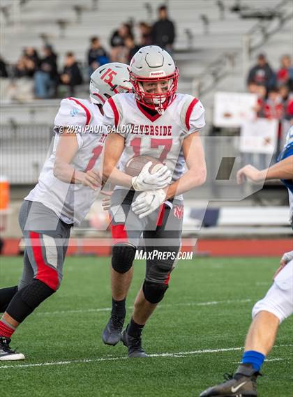 Thumbnail 1 in Riverside @ Eatonville (WIAA 1A Quarter Final) photogallery.