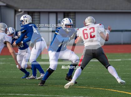 Thumbnail 3 in Riverside @ Eatonville (WIAA 1A Quarter Final) photogallery.