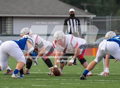 Thumbnail 1 in Riverside @ Eatonville (WIAA 1A Quarter Final) photogallery.