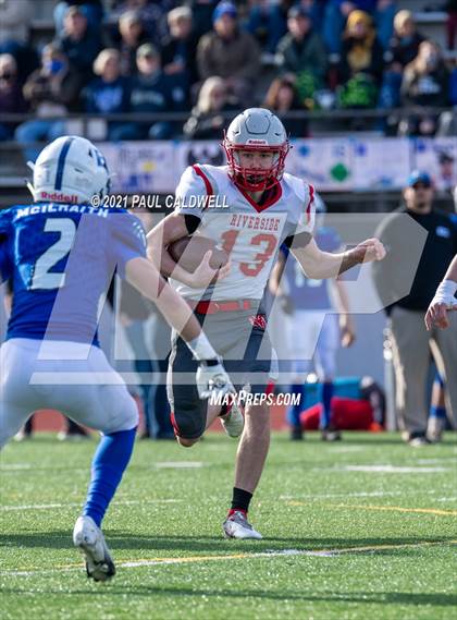 Thumbnail 2 in Riverside @ Eatonville (WIAA 1A Quarter Final) photogallery.
