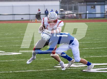 Thumbnail 3 in Riverside @ Eatonville (WIAA 1A Quarter Final) photogallery.