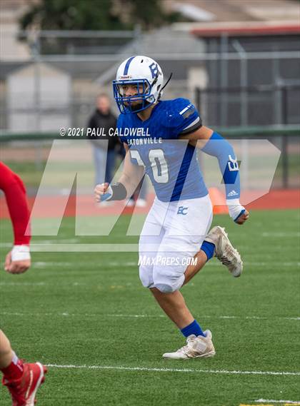 Thumbnail 1 in Riverside @ Eatonville (WIAA 1A Quarter Final) photogallery.
