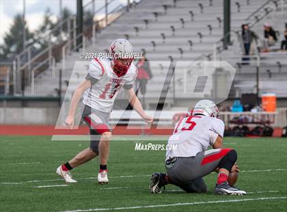 Thumbnail 1 in Riverside @ Eatonville (WIAA 1A Quarter Final) photogallery.
