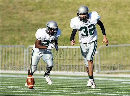 Thumbnail 1 in Hightower vs. Pearland (Texas 5A D1 Quarterfinal) photogallery.