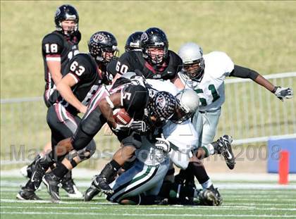 Thumbnail 3 in Hightower vs. Pearland (Texas 5A D1 Quarterfinal) photogallery.