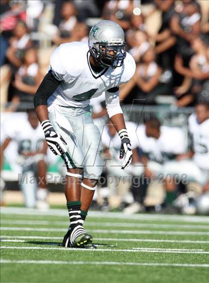 Thumbnail 1 in Hightower vs. Pearland (Texas 5A D1 Quarterfinal) photogallery.
