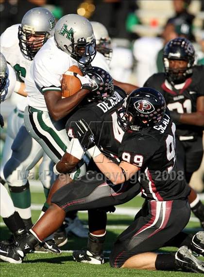 Thumbnail 2 in Hightower vs. Pearland (Texas 5A D1 Quarterfinal) photogallery.