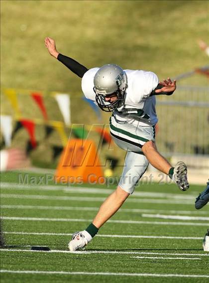 Thumbnail 3 in Hightower vs. Pearland (Texas 5A D1 Quarterfinal) photogallery.