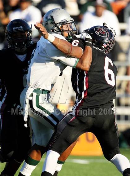 Thumbnail 3 in Hightower vs. Pearland (Texas 5A D1 Quarterfinal) photogallery.