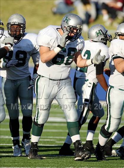 Thumbnail 3 in Hightower vs. Pearland (Texas 5A D1 Quarterfinal) photogallery.