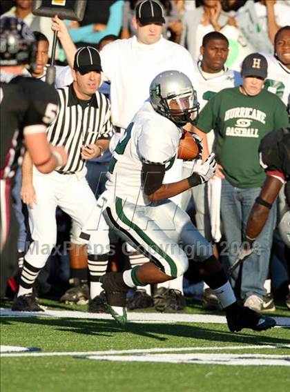 Thumbnail 1 in Hightower vs. Pearland (Texas 5A D1 Quarterfinal) photogallery.