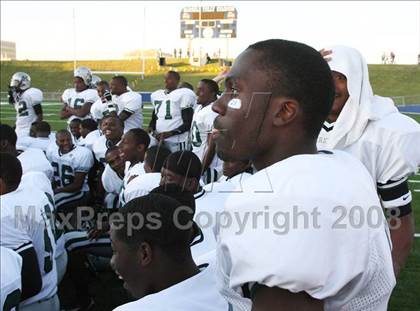 Thumbnail 2 in Hightower vs. Pearland (Texas 5A D1 Quarterfinal) photogallery.