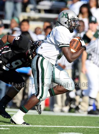 Thumbnail 1 in Hightower vs. Pearland (Texas 5A D1 Quarterfinal) photogallery.