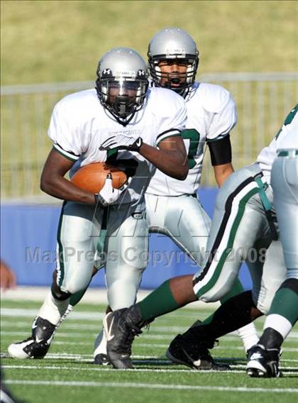 Thumbnail 1 in Hightower vs. Pearland (Texas 5A D1 Quarterfinal) photogallery.