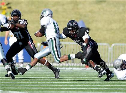Thumbnail 3 in Hightower vs. Pearland (Texas 5A D1 Quarterfinal) photogallery.