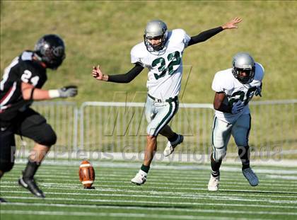 Thumbnail 2 in Hightower vs. Pearland (Texas 5A D1 Quarterfinal) photogallery.
