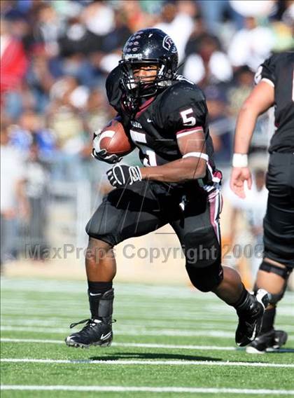 Thumbnail 3 in Hightower vs. Pearland (Texas 5A D1 Quarterfinal) photogallery.
