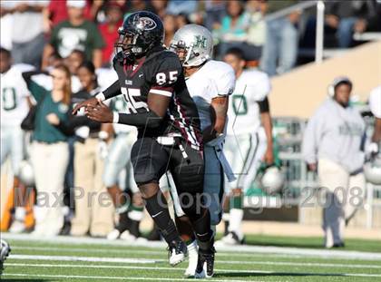 Thumbnail 2 in Hightower vs. Pearland (Texas 5A D1 Quarterfinal) photogallery.