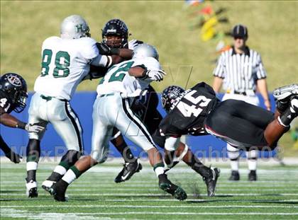 Thumbnail 1 in Hightower vs. Pearland (Texas 5A D1 Quarterfinal) photogallery.