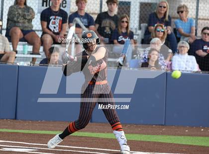 Thumbnail 3 in Sachse vs Rockwall (UIL 6A D1 Bi-District) photogallery.