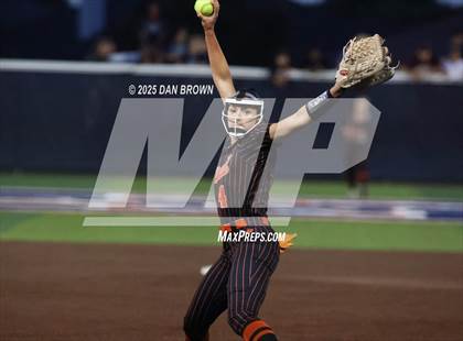 Thumbnail 3 in Sachse vs Rockwall (UIL 6A D1 Bi-District) photogallery.