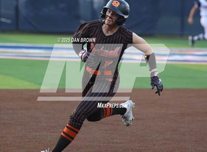 Thumbnail 2 in Sachse vs Rockwall (UIL 6A D1 Bi-District) photogallery.