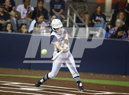 Thumbnail 3 in Sachse vs Rockwall (UIL 6A D1 Bi-District) photogallery.