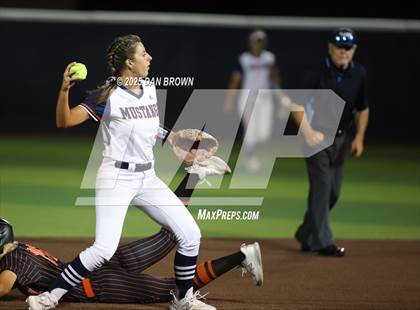 Thumbnail 1 in Sachse vs Rockwall (UIL 6A D1 Bi-District) photogallery.